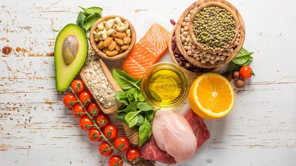 مدار الساعة,أخبار خفيفة ومنوعة