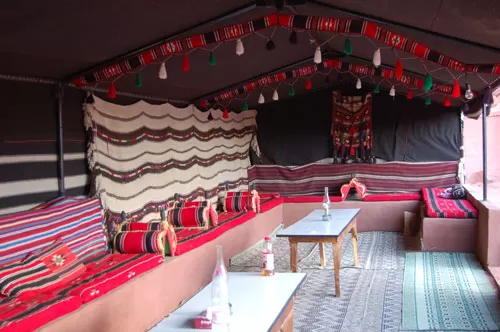 مدار الساعة,مقالات