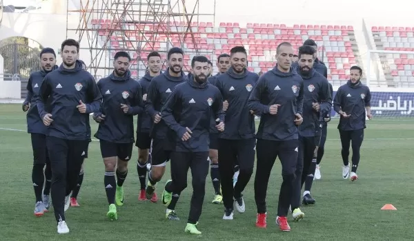 مدار الساعة,أخبار رياضية,الملك عبدالله الثاني,المنتخب الوطني,المنتخب الوطني لكرة القدم,كأس آسيا,ستاد عمان الدولي,موسى التعمري,يزن العرب