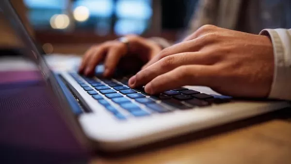 مدار الساعة,أخبار خفيفة ومنوعة,مواقع التواصل الاجتماعي