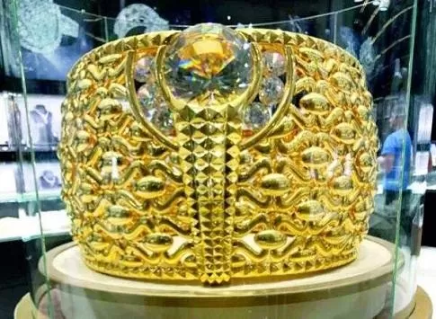 مدار الساعة,أخبار خفيفة ومنوعة