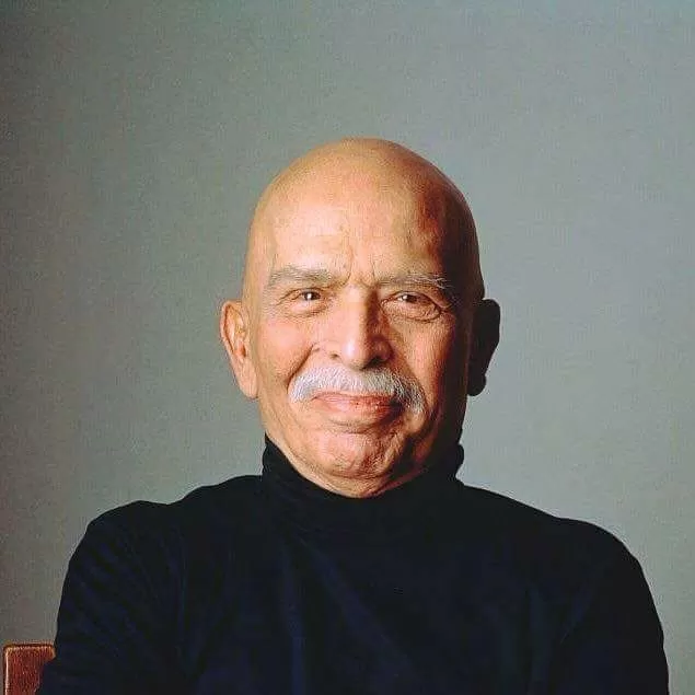 مدار الساعة,مقالات,الحسين بن طلال,مجلس الأمة,مدينة الحسين الطبية