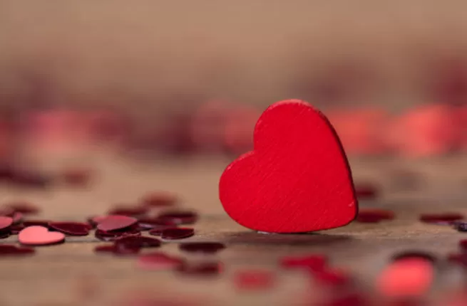 مدار الساعة,أخبار خفيفة ومنوعة,مواقع التواصل الاجتماعي