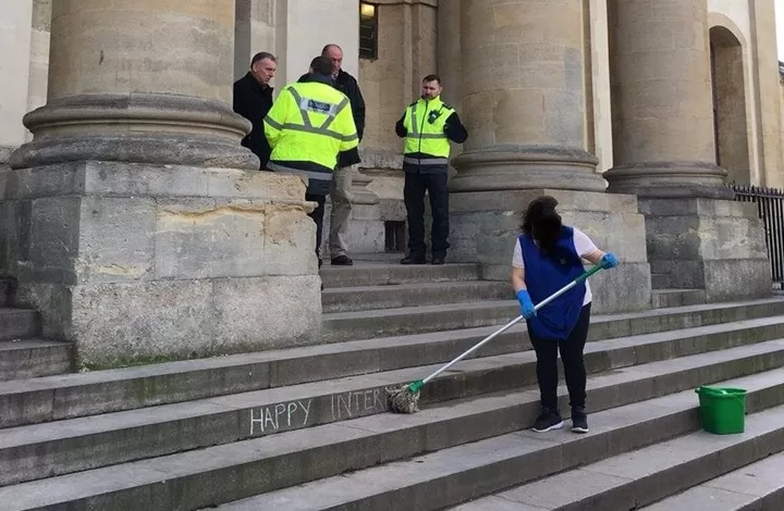 مدار الساعة,أخبار خفيفة ومنوعة,وسائل التواصل الاجتماعي