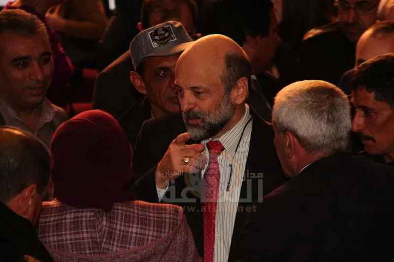 مدار الساعة,مقالات,رئاسة الوزراء,وزارة التربية,الضمان الاجتماعي,وزارة التربية والتعليم,وسائل التواصل الاجتماعي