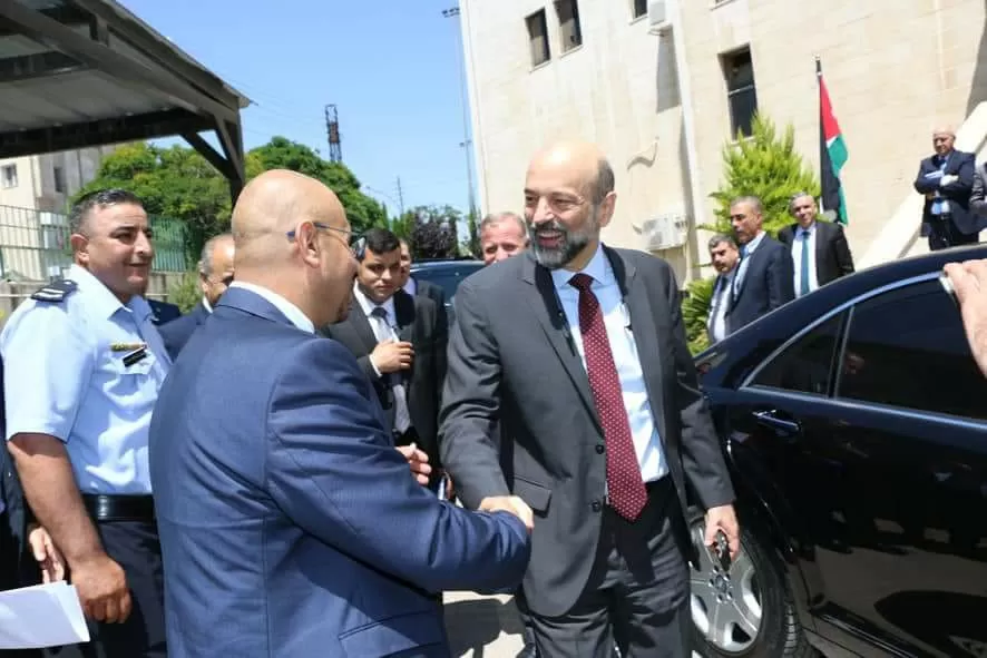 مدار الساعة,أخبار الأردن,اخبار الاردن,وزير التربية والتعليم,الدكتور عزمي محافظة,رئيس الوزراء,الملك عبدالله الثاني,عزمي محافظة,وزارة التربية والتعليم