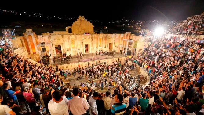 مدار الساعة,أخبار ثقافية