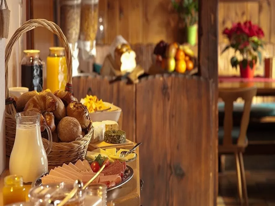 مدار الساعة,أخبار خفيفة ومنوعة