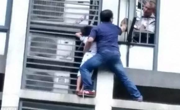 مدار الساعة,Video,فيديو,أخبار خفيفة ومنوعة