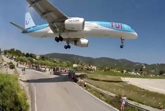 مدار الساعة,أخبار خفيفة ومنوعة