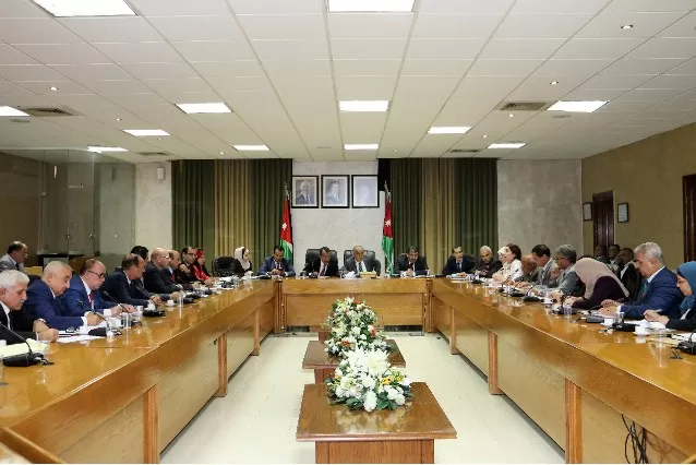 مدار الساعة,أخبار الأردن,اخبار الاردن,وزير التربية والتعليم,الدكتور عزمي محافظة,عزمي محافظة,وزارة التربية والتعليم