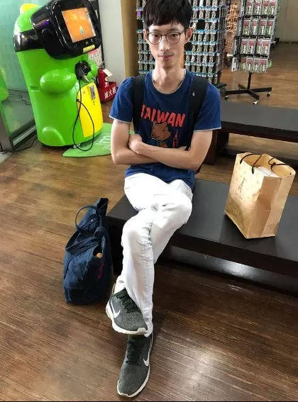 مدار الساعة,أخبار خفيفة ومنوعة