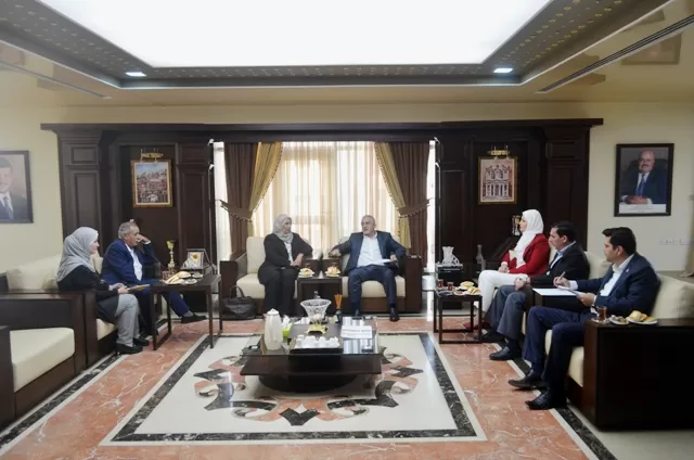 مدار الساعة,أخبار الجامعات الأردنية,جامعة عمان الأهلية