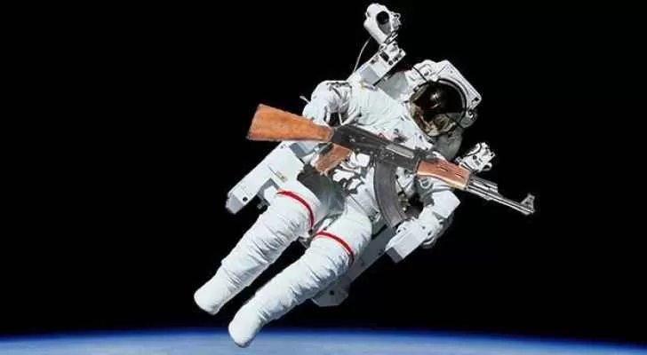 مدار الساعة,أخبار خفيفة ومنوعة