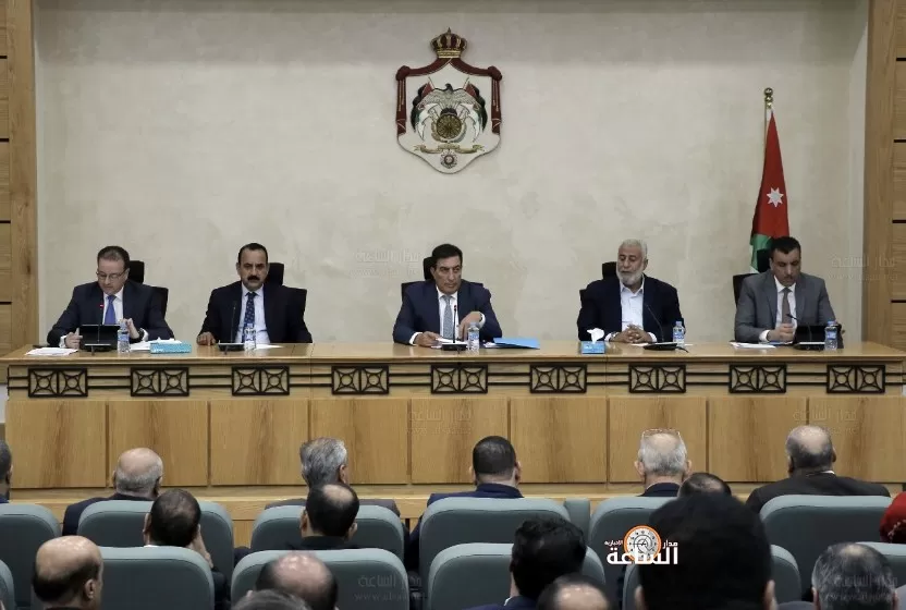 مدار الساعة,أخبار مجلس النواب الأردني,عبد المنعم العودات,خير ابو صعيليك,خالد البكار,مجلس النواب,التنمية الاجتماعية