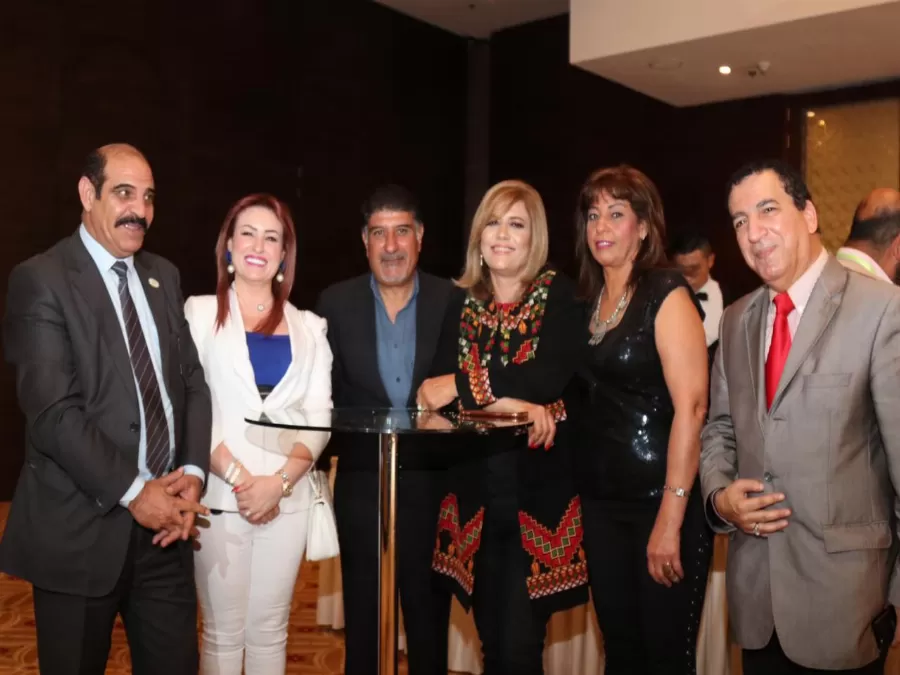مدار الساعة,أخبار الأسرة