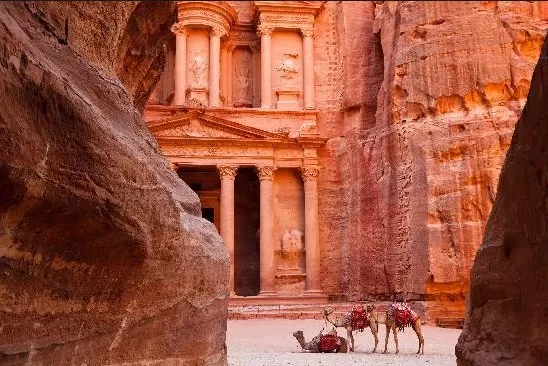 مدار الساعة,أخبار السياحة في الأردن,وزارة السياحة والآثار,وزارة السياحة,هيئة تنشيط السياحة,الجامعة الأردنية,الشرطة السياحية