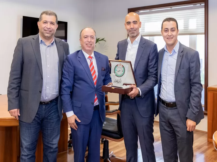 مدار الساعة,أخبار المجتمع الأردني,الملك عبدالله الثاني,دائرة الأحوال المدنية والجوازات,دائرة الأحوال المدنية,شركة زين الأردن