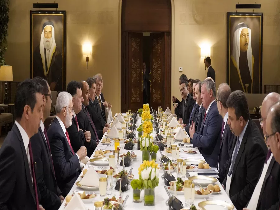 مدار الساعة,أخبار الأردن,اخبار الاردن,وزير الخارجية وشؤون المغتربين,وزير الشؤون السياسية والبرلمانية,وزير الدولة للشؤون القانونية,وزير المالية,وزيرة التخطيط والتعاون الدولي,الملك عبدالله الثاني,رئيس الوزراء,قصر الحسينية