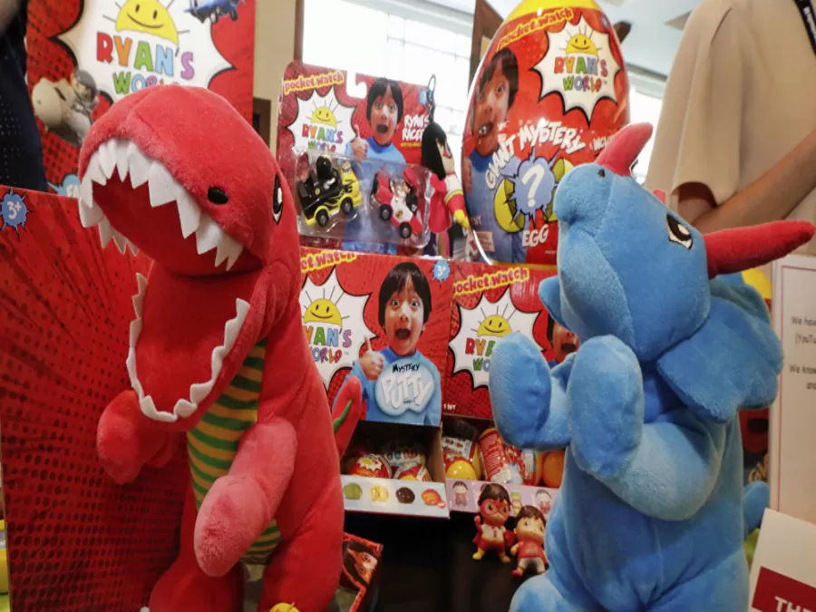 مدار الساعة,أخبار خفيفة ومنوعة