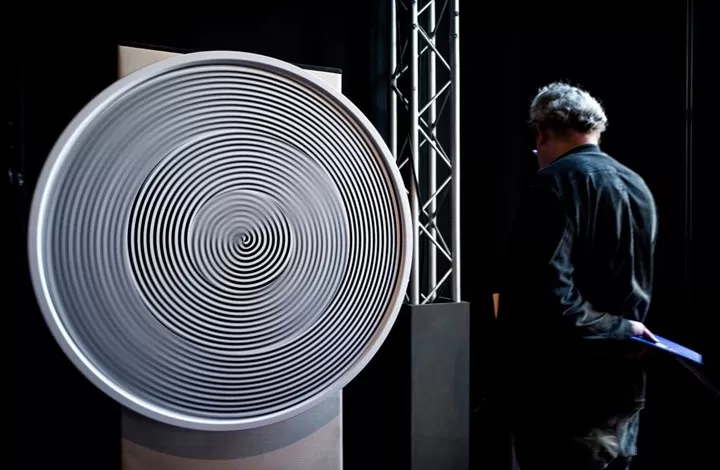 مدار الساعة,أخبار خفيفة ومنوعة