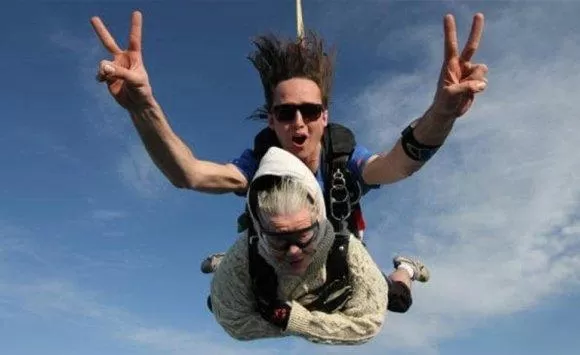 مدار الساعة,Video,فيديو,أخبار خفيفة ومنوعة