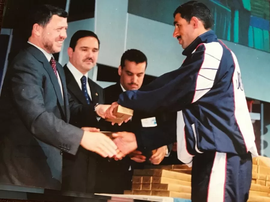 مدار الساعة,مقالات,الملك عبدالله الثاني,رئيس الوزراء,وزارة الشباب