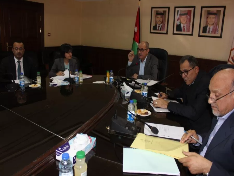 مدار الساعة,أخبار المجتمع الأردني,وزارة الصناعة والتجارة,المؤسسة العامة للغذاء والدواء,وزارة الصحة,وزارة العمل,وزارة الداخلية,وزارة الصناعة,وزارة البيئة,وزارة السياحة,الدفاع المدني