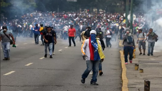 مدار الساعة,أخبار عربية ودولية,المحكمة الدستورية