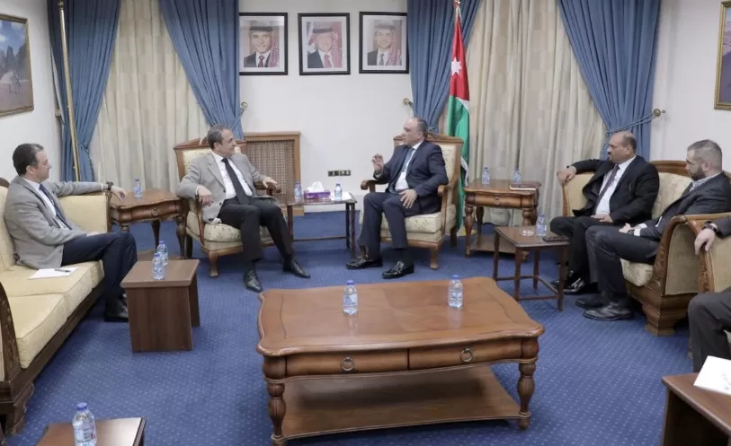 مدار الساعة,أخبار عربية ودولية,وزير الدفاع