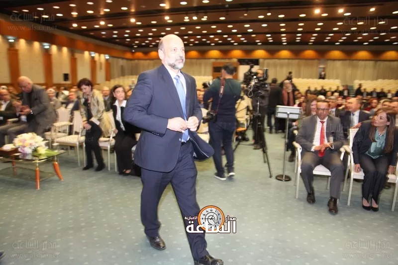 مدار الساعة,مقالات,رئيس الوزراء,مدينة الحسين للشباب,وزارة الشباب,وسائل التواصل الاجتماعي