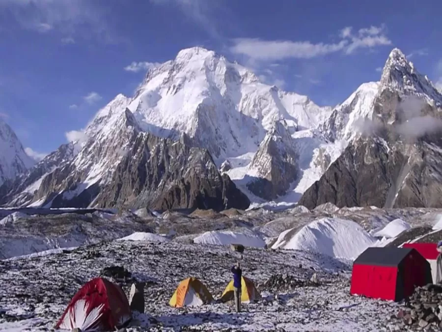 مدار الساعة,أخبار خفيفة ومنوعة