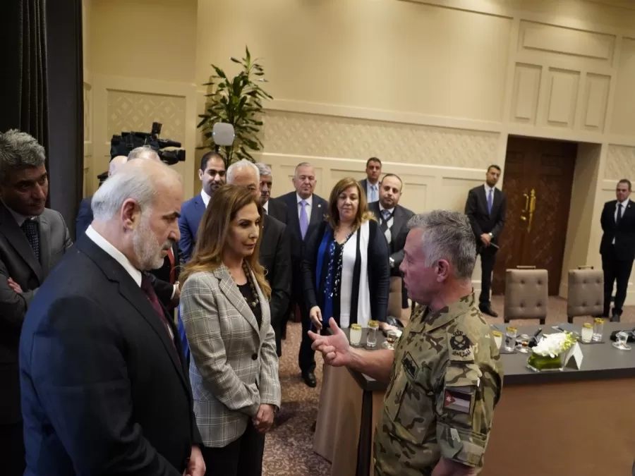 مدار الساعة,مقالات,الملك الحسين بن طلال