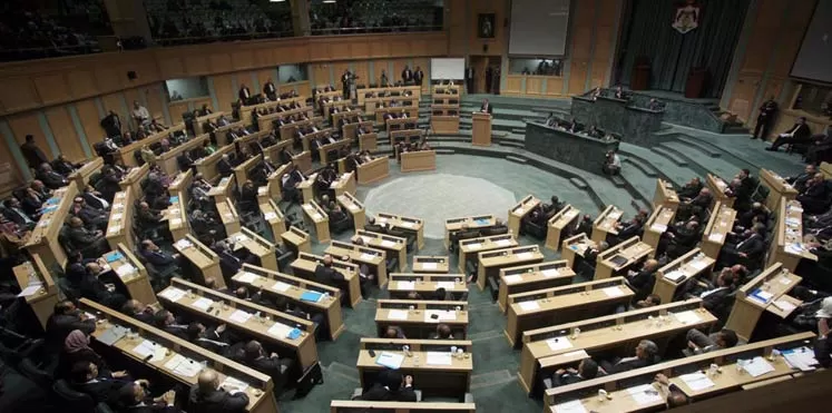 مدار الساعة,مقالات