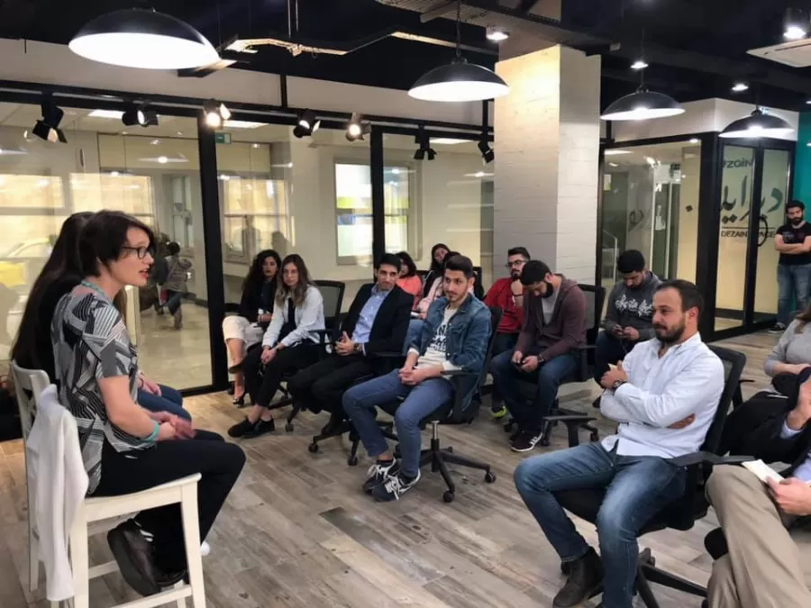 مدار الساعة,أخبار المجتمع الأردني,مواقع التواصل الاجتماعي