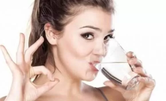 مدار الساعة,أخبار خفيفة ومنوعة