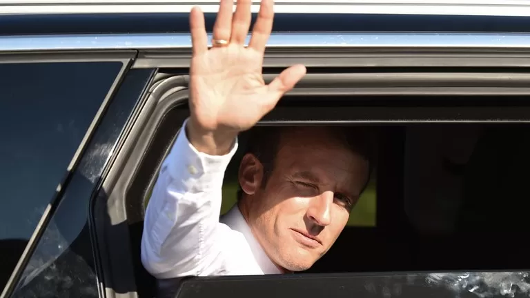 مدار الساعة,أخبار خفيفة ومنوعة