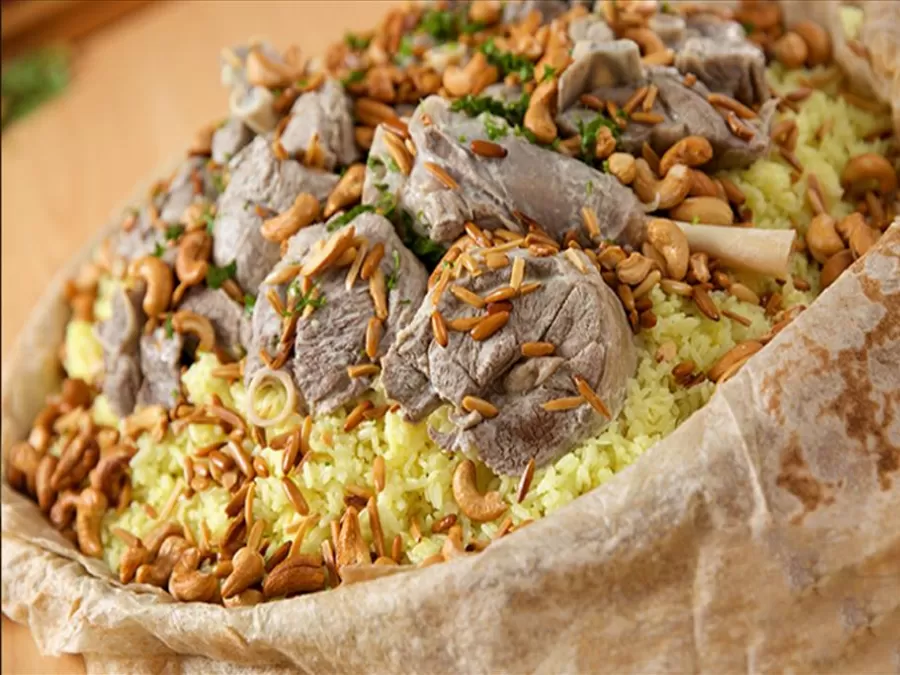 مدار الساعة,أخبار خفيفة ومنوعة