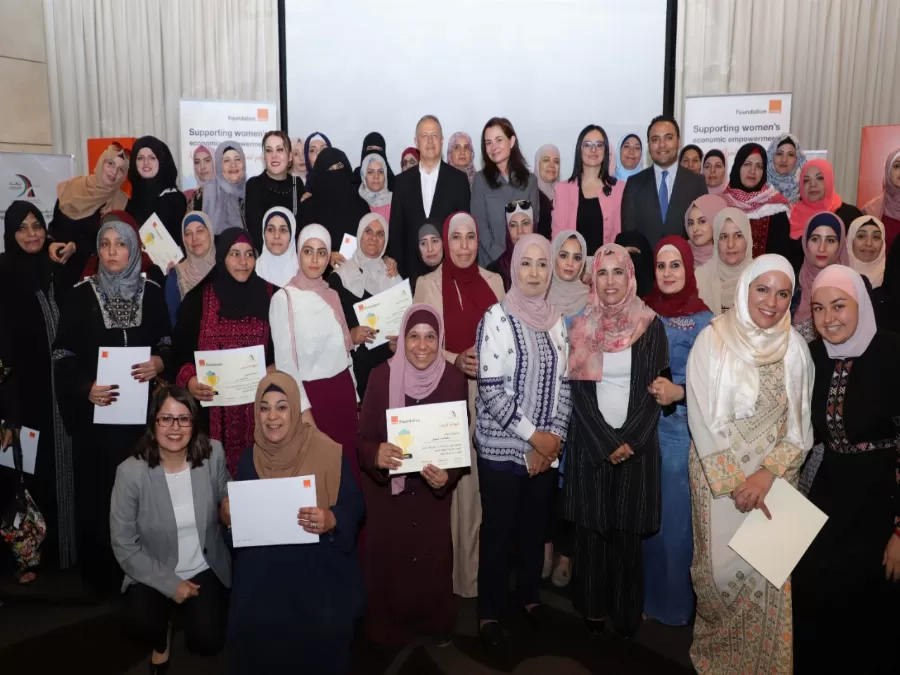 مدار الساعة,أخبار المجتمع الأردني,الملكة زين,مواقع التواصل الاجتماعي,التنمية المستدامة