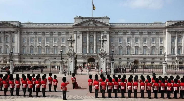 مدار الساعة,أخبار خفيفة ومنوعة