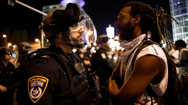 مدار الساعة,أخبار عربية ودولية