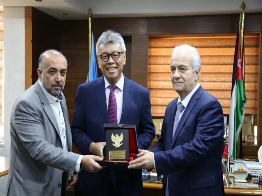 مدار الساعة,أخبار الجامعات الأردنية,جامعة العلوم التطبيقية