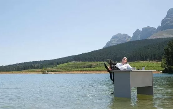 مدار الساعة,أخبار خفيفة ومنوعة