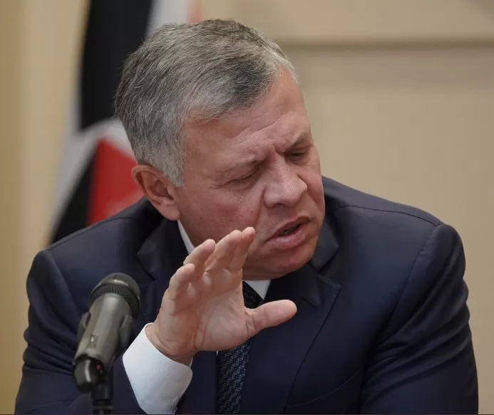 مدار الساعة,أسرار أردنية,الملك عبدالله الثاني,رئيس الوزراء,الحسين بن طلال,الديوان الملكي,المركز الثقافي الملكي,الديوان الملكي الهاشمي,رئاسة الوزراء,مجلس الأعيان,الجامعة الأردنية,جامعة آل البيت,التشريفات الملكية
