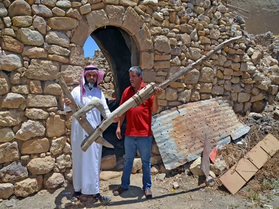 مدار الساعة,مقالات