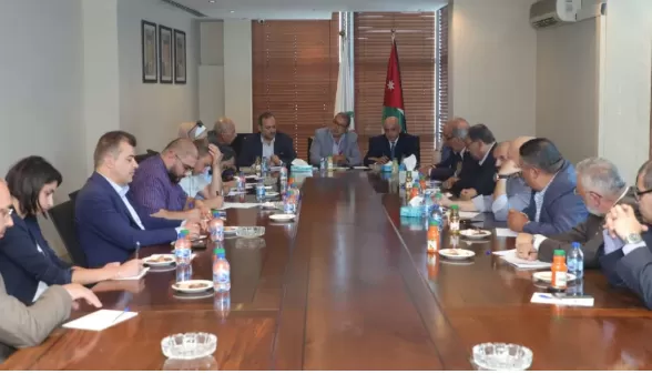 مدار الساعة,أخبار اقتصادية,رئيس الوزراء,غرفة تجارة الأردن,مجلس النواب,البحر الميت