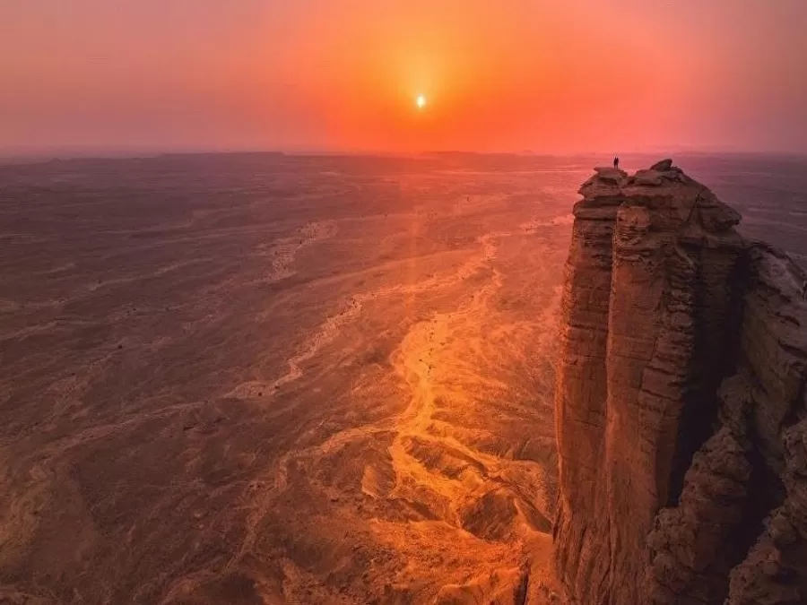 مدار الساعة,أخبار عربية ودولية