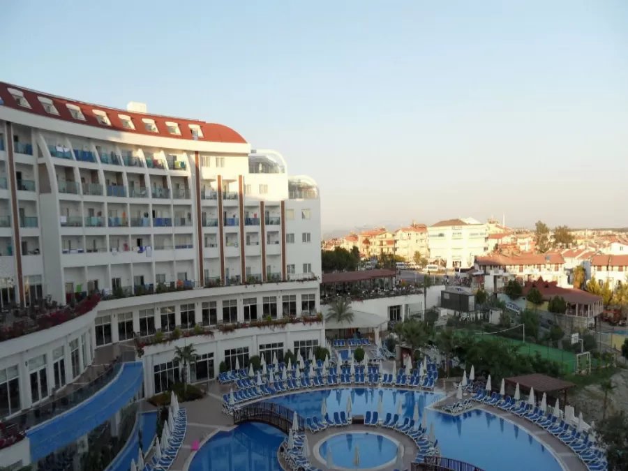 مدار الساعة,أخبار خفيفة ومنوعة