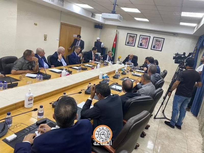 مدار الساعة,أخبار مجلس النواب الأردني,وزير العمل,التنمية الاجتماعية,الضمان الاجتماعي